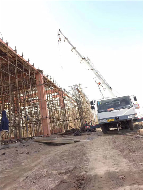 固镇县吊车作业的安全注意事项有哪些？